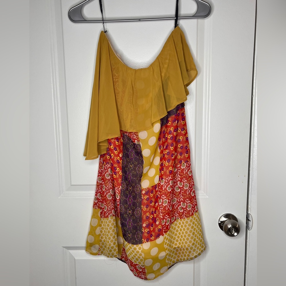 Basically Me Strapless Patterned Mini Dress